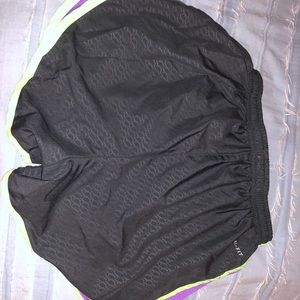 Nike Women’s Dry Tempo Short